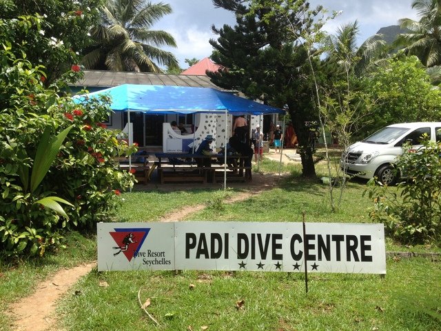 Dive Resort Seychelles - Dive Center in Seychelles