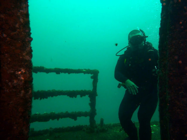 Dive Imports Australia - Dive Center in Australia