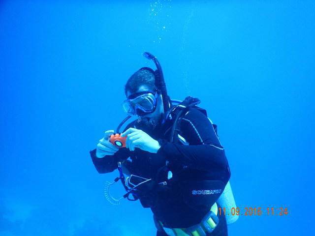 Deep Sea Divers Den - Dive Center in Australia